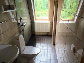 Фото номера Дом с 4 спальнями Загородные дома Kooli Countryhouse г. Valingu 8